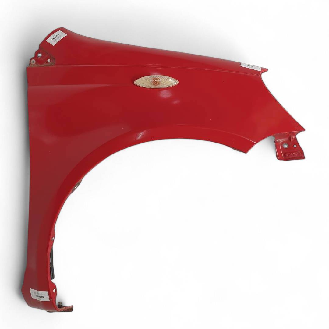 ALETA DELANTERA DERECHA - TOYOTA - YARIS (NCP1/NLP1/SCP1)