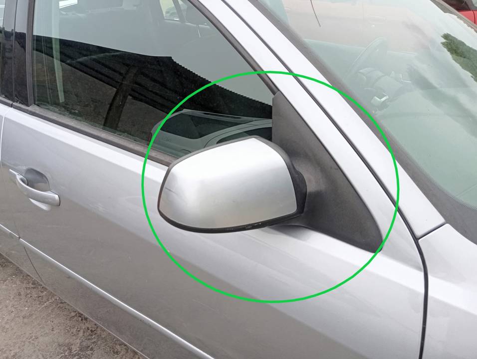 RETROVISOR DERECHO