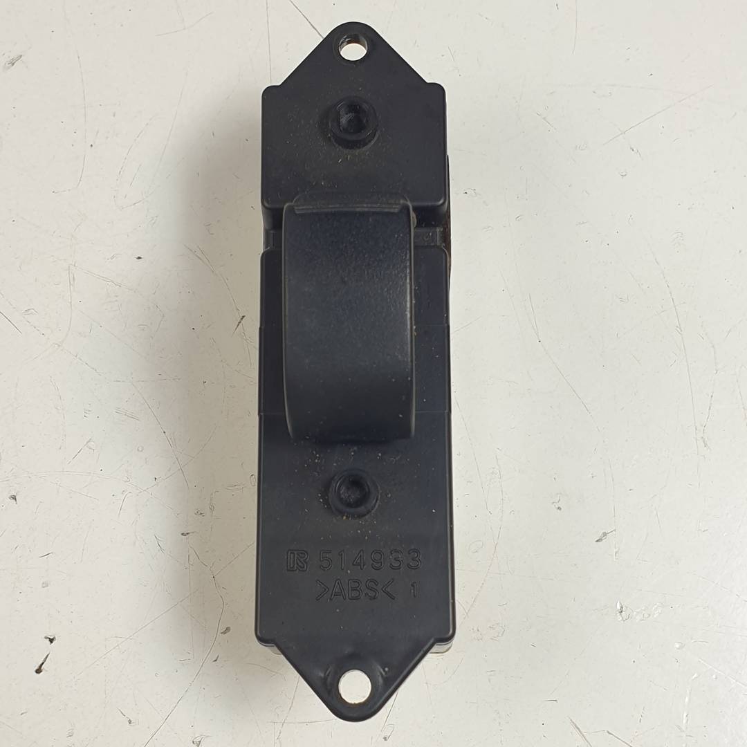 MANDO ELEVALUNAS TRASERO IZQUIERDO - MITSUBISHI - GRANDIS (NA0W)