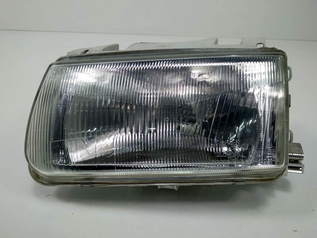 Scheinwerfer links - VOLKSWAGEN - POLO BERLINA (6N1)
