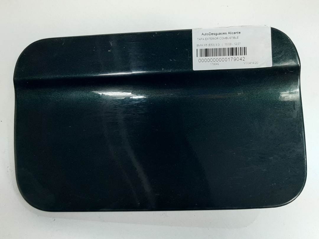 TAPA EXTERIOR COMBUSTIBLE - BMW - X5 (E53)