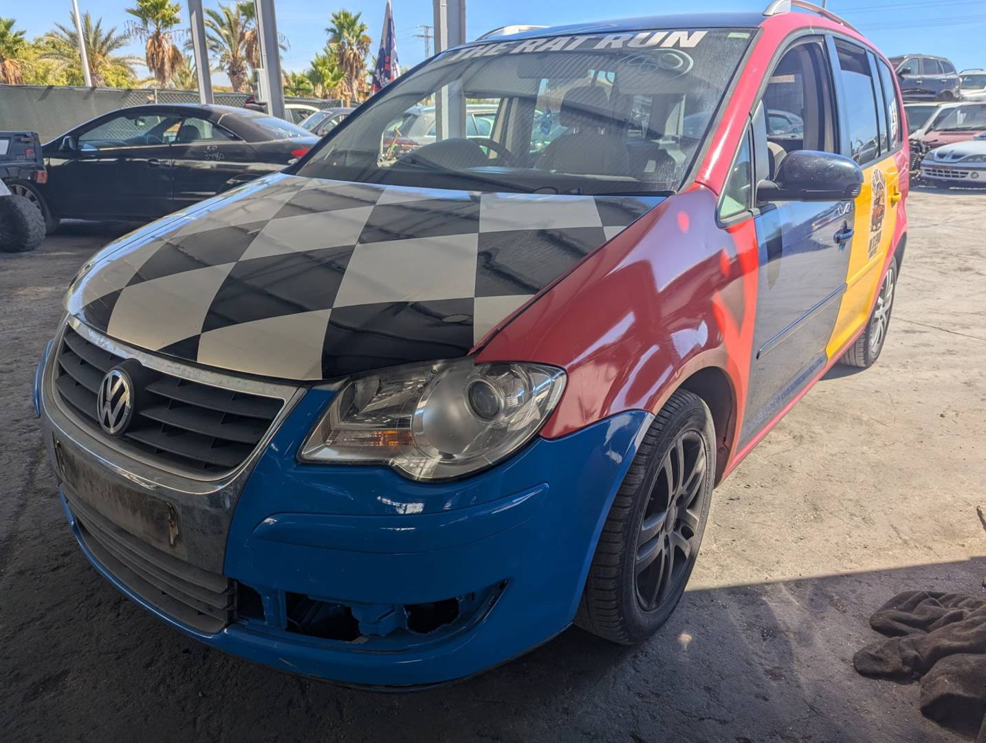 VOLKSWAGEN TOURAN (1T2) (2006 - 2010)