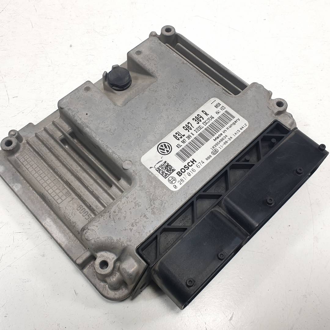 Calculateur moteur - 0281016674 - VOLKSWAGEN - TOURAN (1T3)
