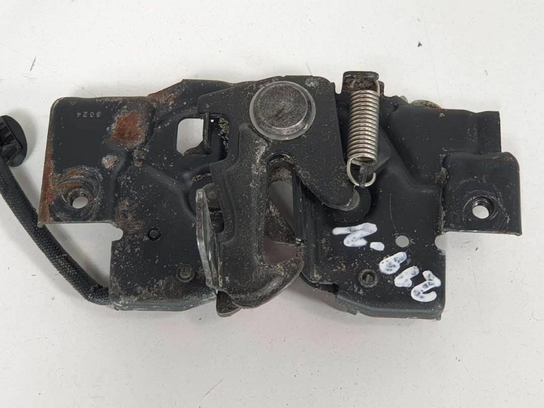 CERRADURA CAPOT - MAZDA - 2 LIM. (DE)