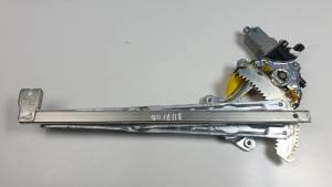 ELEVALUNAS DELANTERO DERECHO HONDA CIVIC (FB) Autodesguaces Alicante