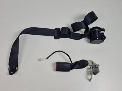 CINTURON SEGURIDAD TRASERO IZQUIERDO 888444EA0A NISSAN QASHQAI (J11) Autodesguaces Alicante