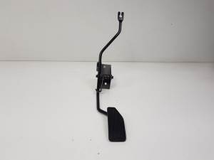POTENCIOMETRO PEDAL 4940063J00 SUZUKI SWIFT BERLINA (MZ) Autodesguaces Alicante