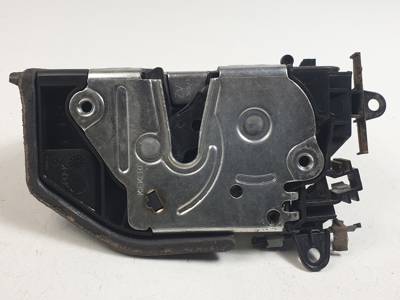 CERRADURA PUERTA TRASERA IZQUIERDA 7229459 BMW SERIE 3 BERLINA (E90) Autodesguaces Alicante