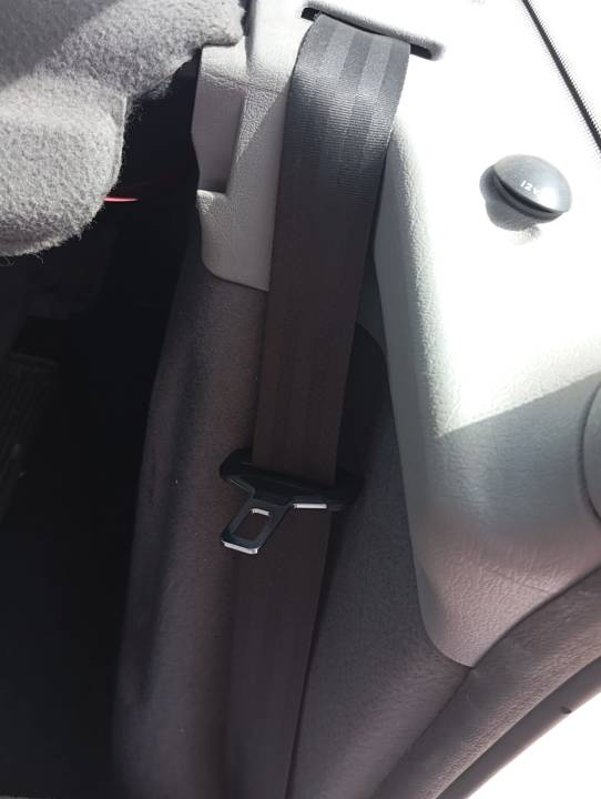 CINTURON SEGURIDAD TRASERO IZQUIERDO
