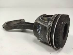 PISTON 0830923 MERCEDES CLASE E (W211) BERLINA Autodesguaces Alicante