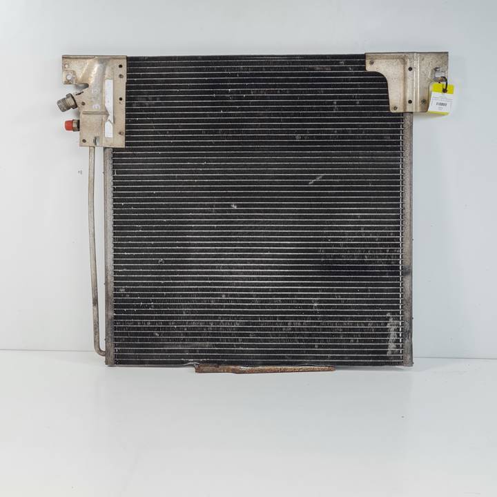 CONDENSADOR / RADIADOR AIRE ACONDICIONADO MERCEDES VITO (W638) CAJA CERRADA Autodesguaces Alicante