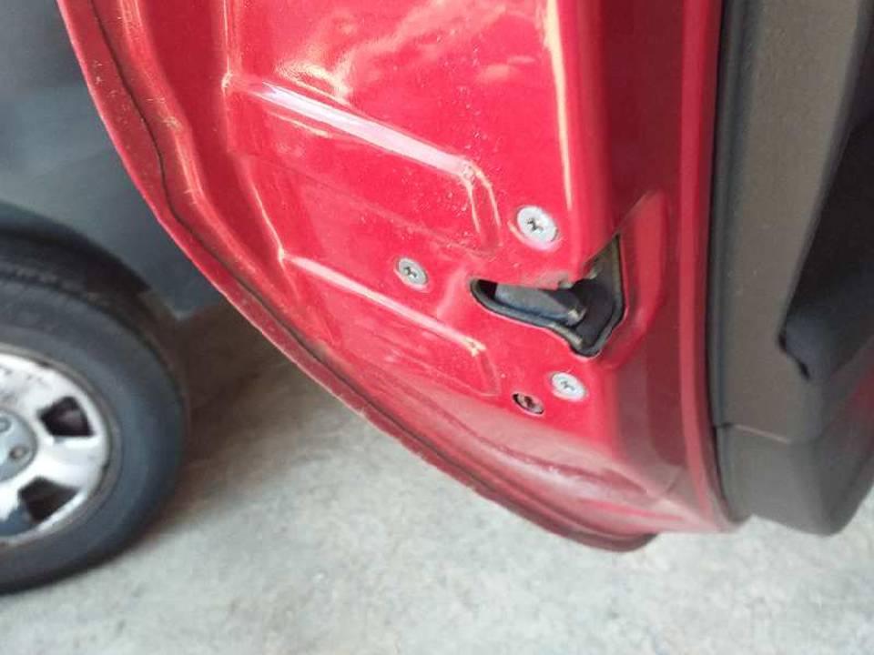 CERRADURA PUERTA TRASERA IZQUIERDA