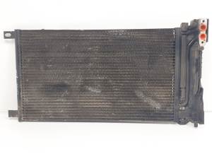 CONDENSADOR / RADIADOR AIRE ACONDICIONADO BMW SERIE 3 COMPACT (E46) Autodesguaces Alicante