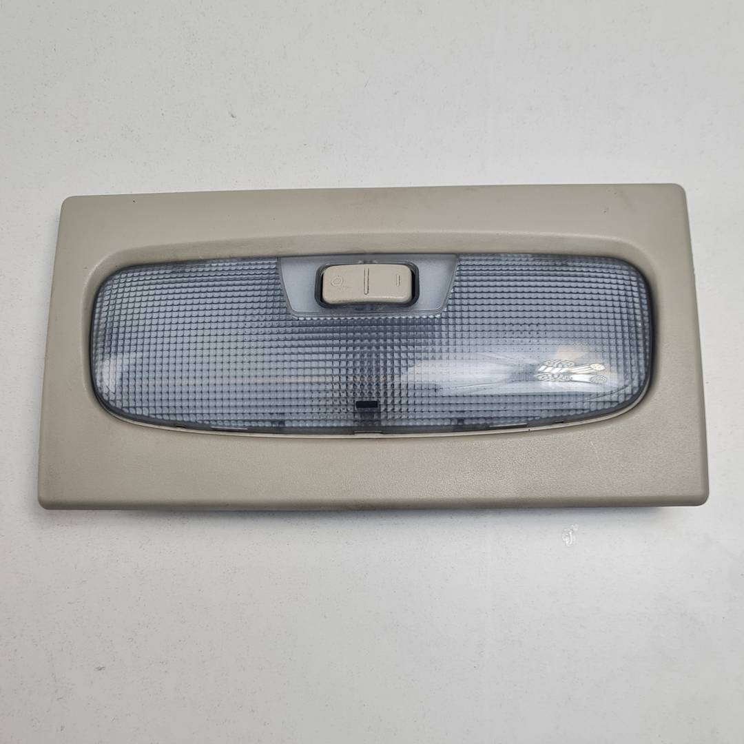 LUZ INTERIOR - 8A6113733AAW - FORD - FIESTA (CB1)