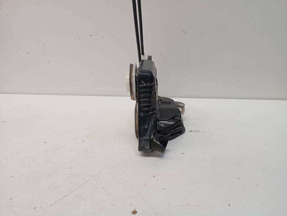 CERRADURA PUERTA DELANTERA DERECHA