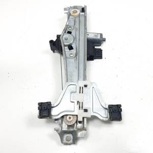 ELEVALUNAS TRASERO IZQUIERDO 9829512080 CITROEN C3 Autodesguaces Alicante