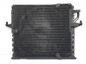 CONDENSADOR / RADIADOR AIRE ACONDICIONADO 1385165 BMW SERIE 3 BERLINA (E36) Autodesguaces Alicante