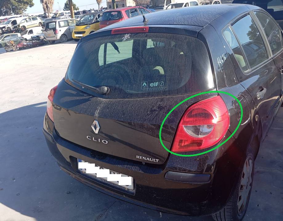 PILOTO TRASERO DERECHO