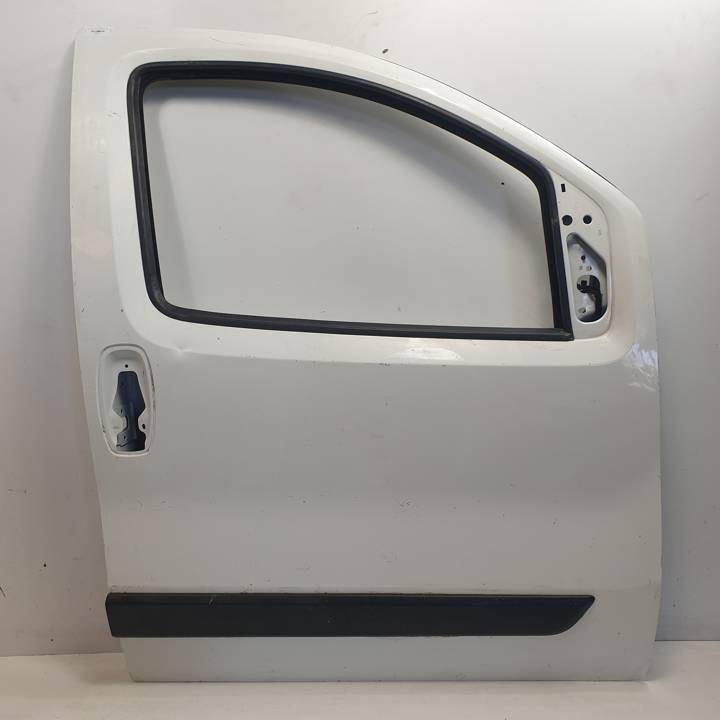 PUERTA DELANTERA DERECHA CITROEN NEMO (VU) Autodesguaces Alicante