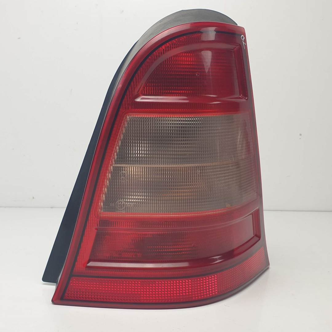 PILOTO TRASERO DERECHO - 1688200664R - MERCEDES - CLASE A (W168)