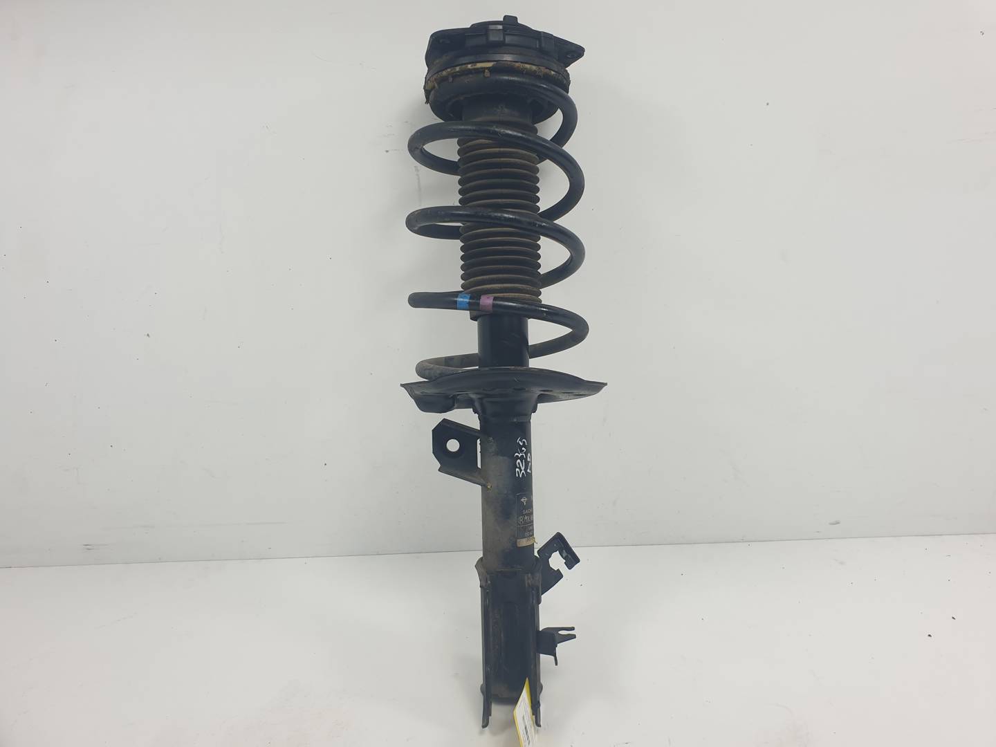 AMORTIGUADOR DELANTERO DERECHO - 54302BR00B - NISSAN - QASHQAI (J10)