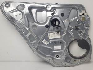 ELEVALUNAS TRASERO IZQUIERDO 6Q4839401C VOLKSWAGEN POLO (9N3) Autodesguaces Alicante