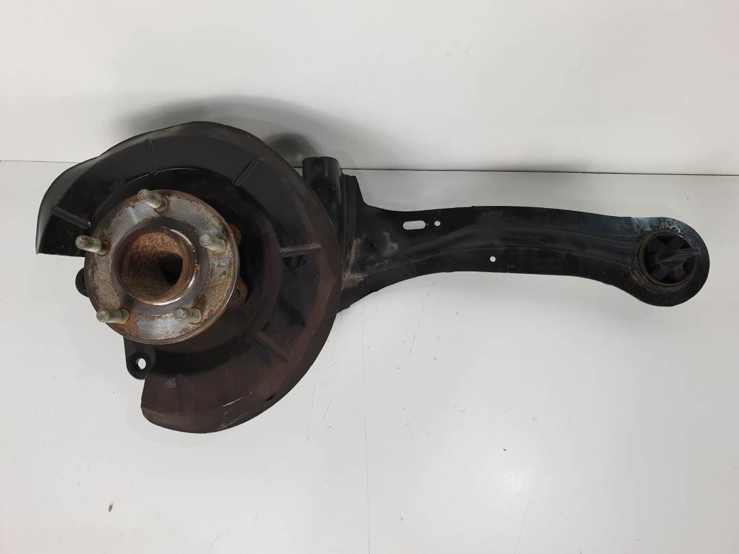 MANGUETA TRASERA IZQUIERDA - BV615A969CB - FORD - FOCUS LIM. (CB8)
