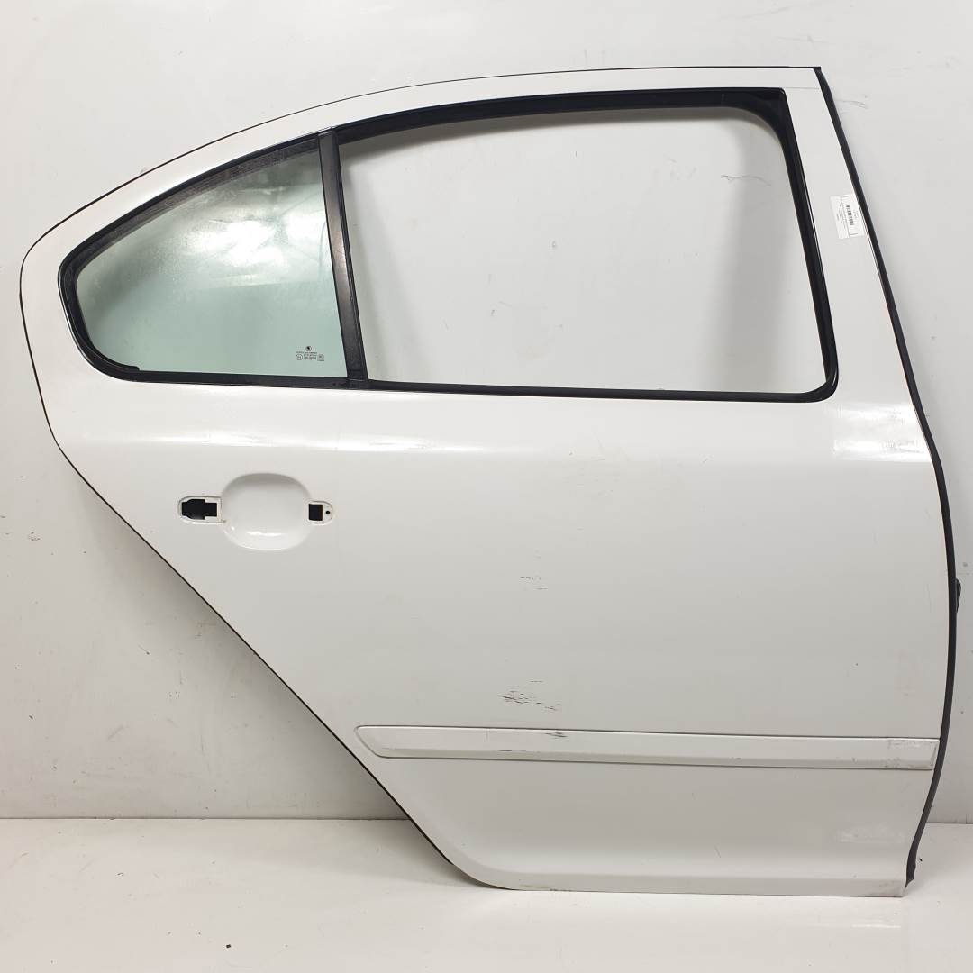 PUERTA TRASERA DERECHA - SKODA - OCTAVIA BERLINA (1Z3)