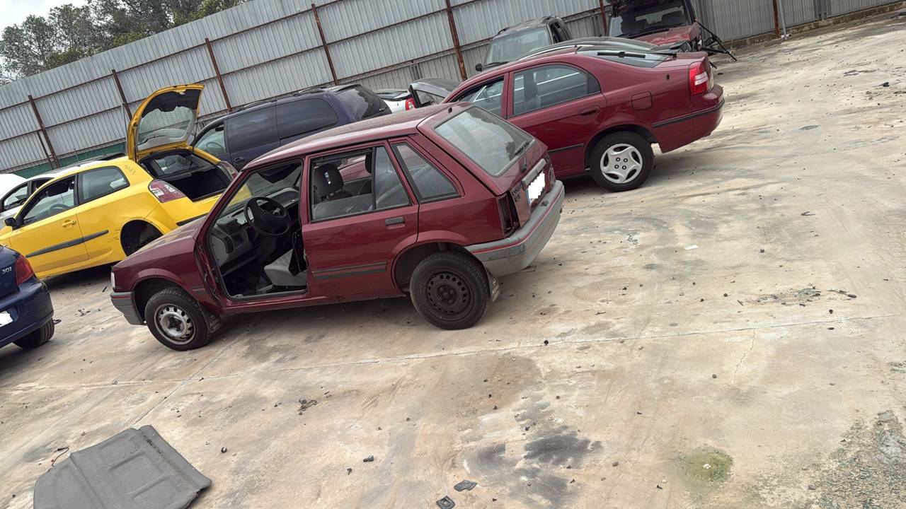 Imagen del vehículo OPEL CORSA A