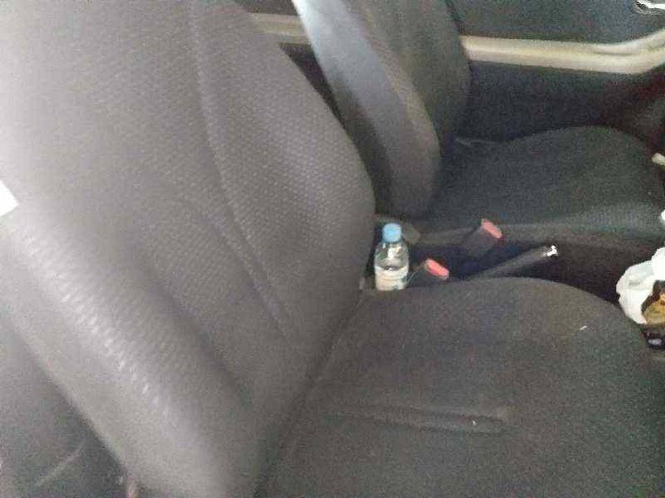 ASIENTO DELANTERO DERECHO