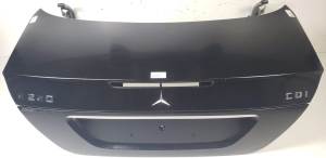 TAPA MALETERO MERCEDES CLASE E (W211) BERLINA Autodesguaces Alicante