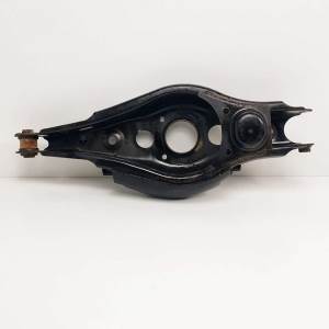 BRAZO SUSPENSION INFERIOR TRASERO IZQUIERDO TOYOTA RAV 4 (A3) Autodesguaces Alicante