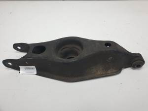 BRAZO SUSPENSION INFERIOR TRASERO IZQUIERDO CHRYSLER 300 C TOURING Autodesguaces Alicante