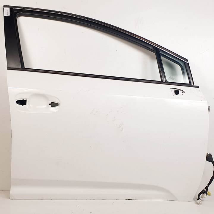 Front right door - TOYOTA - AVENSIS