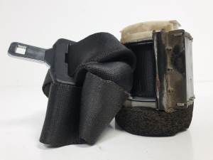 CINTURON SEGURIDAD TRASERO IZQUIERDO 4M51A611B68AJ FORD FOCUS TURNIER (CB4) Autodesguaces Alicante