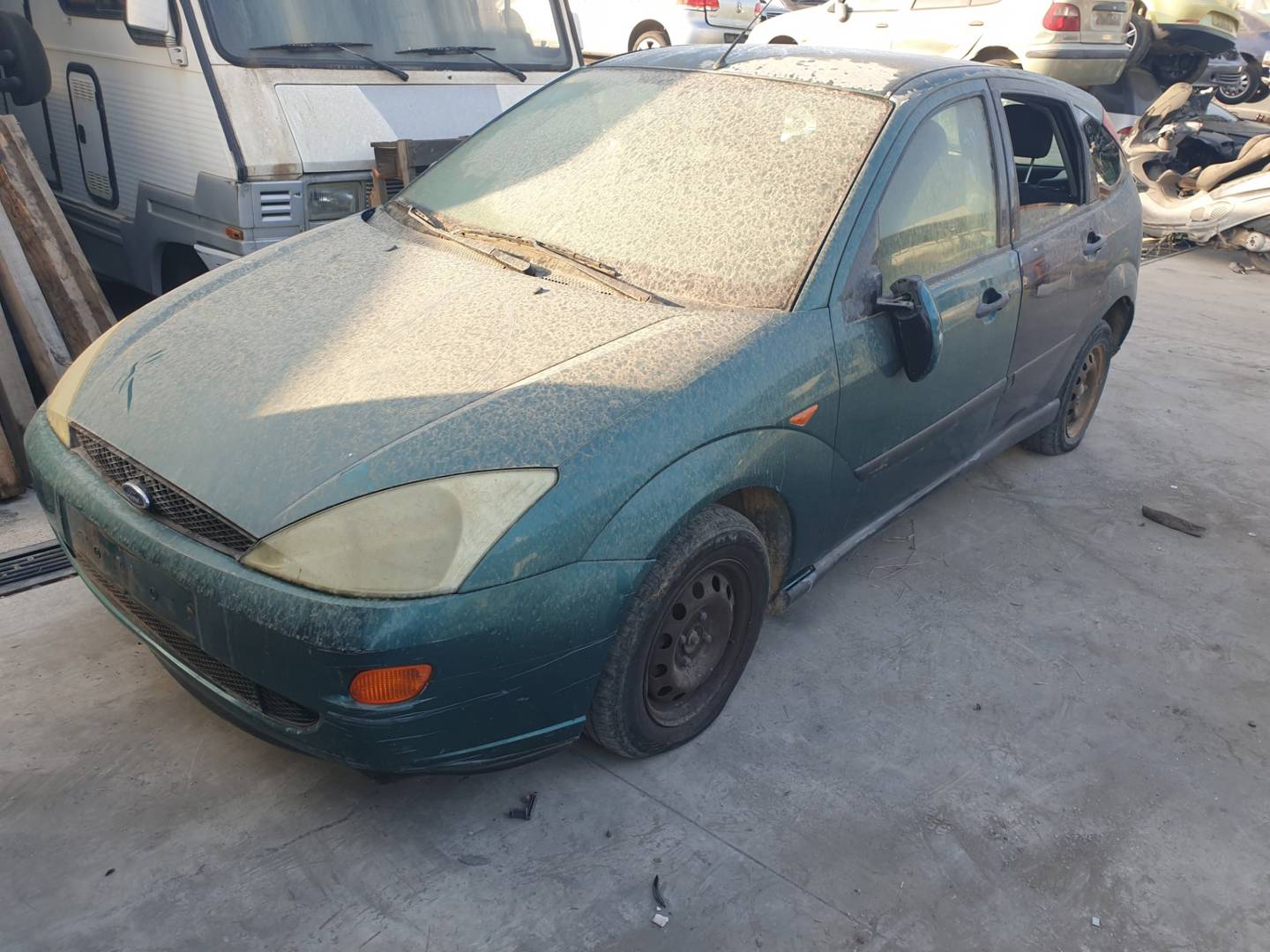 FORD FOCUS BERLINA (CAK) (1998 - 2005)