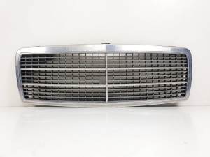 REJILLA DELANTERA 2028880023 MERCEDES CLASE C (W202) BERLINA Autodesguaces Alicante
