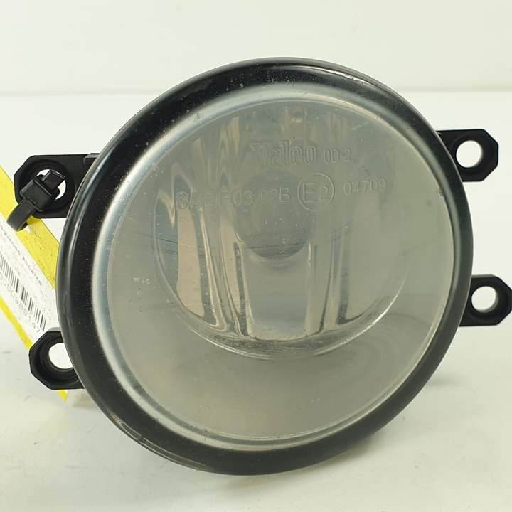 FARO ANTINIEBLA IZQUIERDO 812200D040 TOYOTA RAV 4 (A3) Autodesguaces Alicante