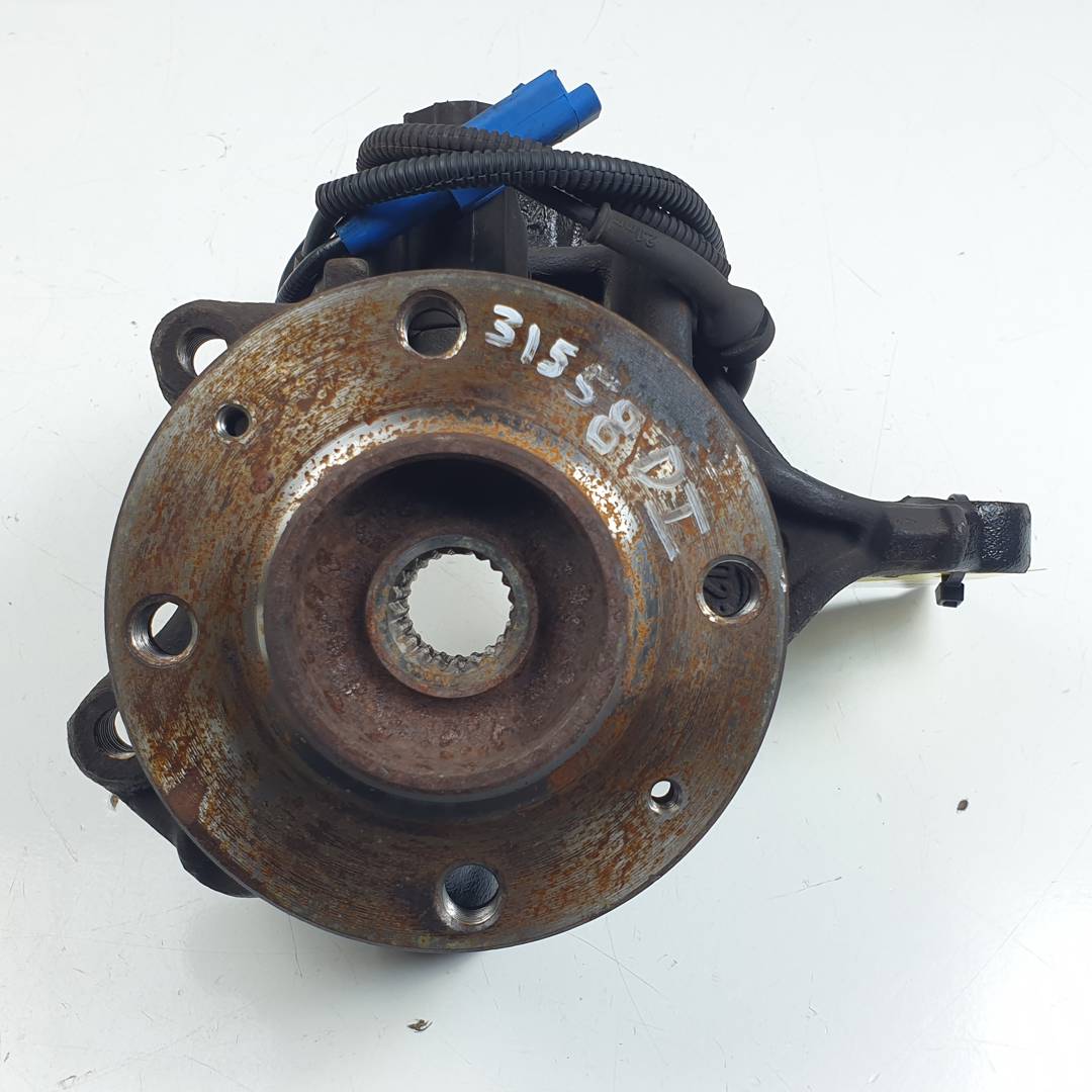 Achsschenkel vorne links - PEUGEOT - 208