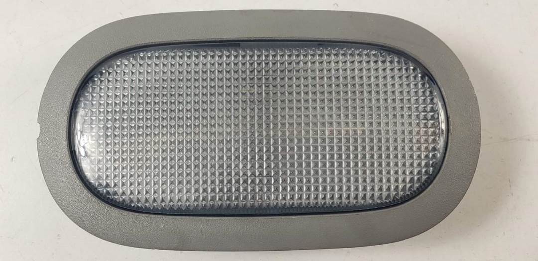 LUZ INTERIOR - 7700410612 - RENAULT - TRAFIC COMBI (AB 4.01)