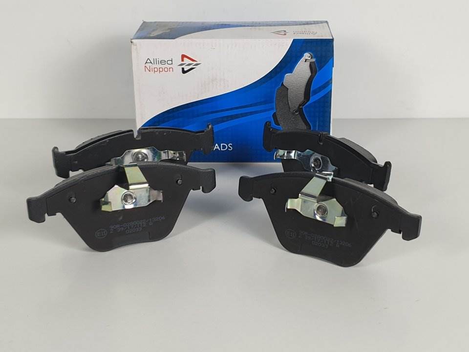 PASTILLAS DE FRENO - ADB02033 - BMW - SERIE 3 BERLINA (E90)