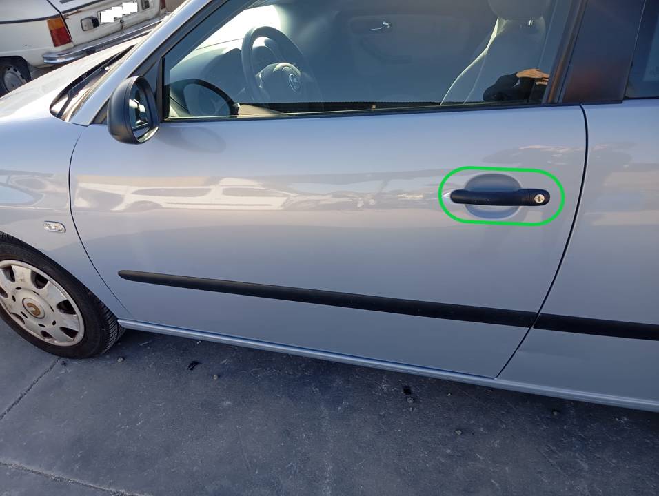 MANETA EXTERIOR DELANTERA IZQUIERDA