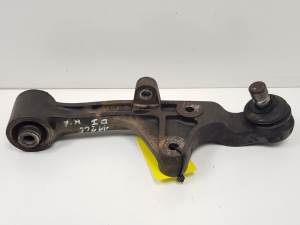 BRAZO SUSPENSION INFERIOR DELANTERO IZQUIERDO KIA CARNIVAL Autodesguaces Alicante