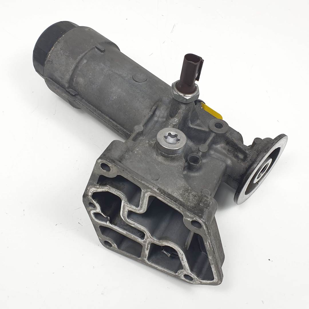 SOPORTE FILTRO ACEITE - 038115389D - AUDI - A4 CABRIO (8H)