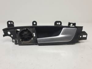 MANETA INTERIOR TRASERA DERECHA 8P4839020 AUDI A3 SPORTBACK (8P) Autodesguaces Alicante