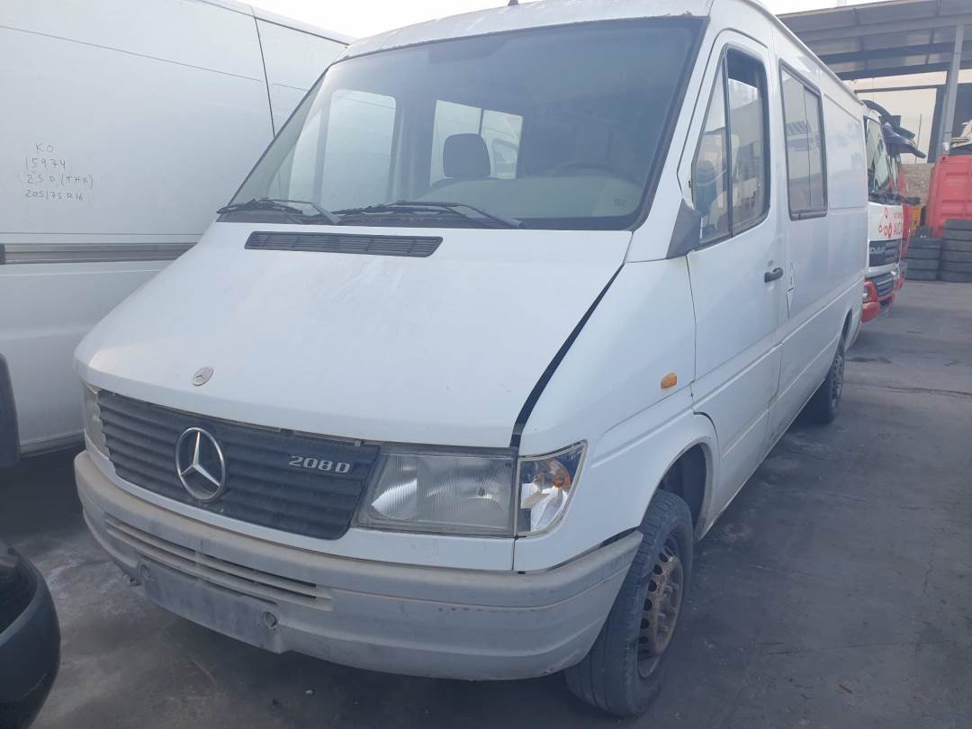 MERCEDES SPRINTER (W901,W904) CAJA CERR. (1994 - 2000)