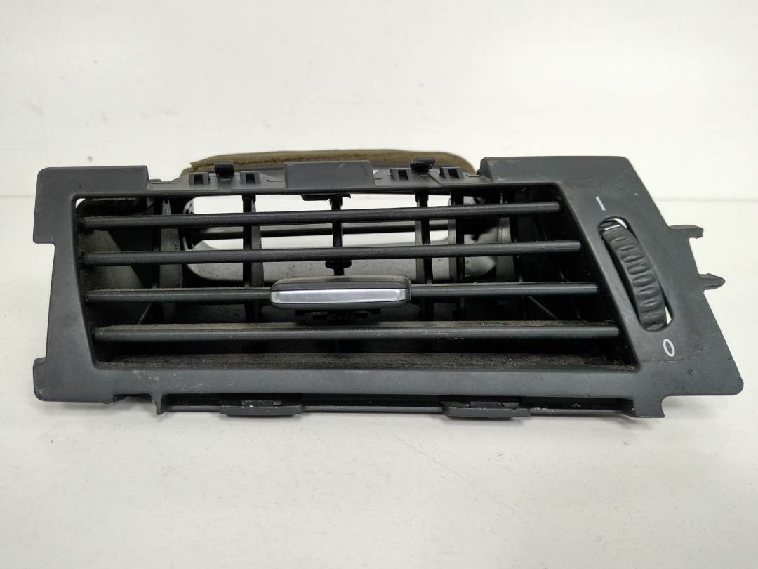 REJILLA AIREADORA - 64226910731 - BMW - SERIE 5 TOURING (E61)