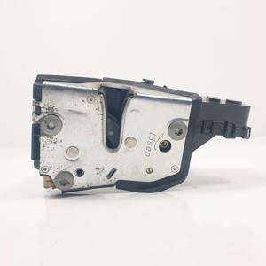 CERRADURA PUERTA DELANTERA DERECHA BMW SERIE 3 BERLINA (E46) Autodesguaces Alicante