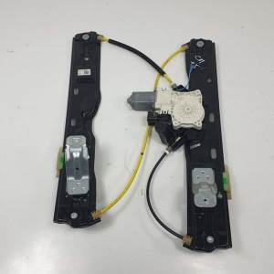 ELEVALUNAS TRASERO IZQUIERDO J8A227001AC LAND ROVER RANGE ROVER VELAR Autodesguaces Alicante