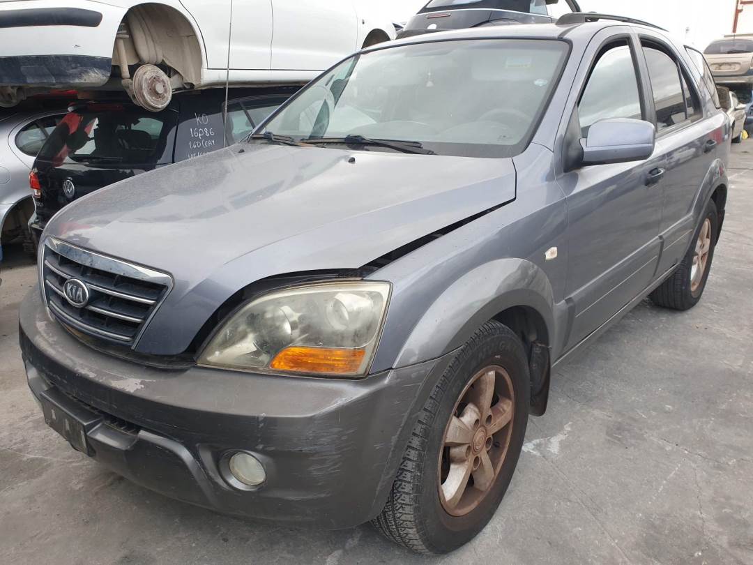KIA SORENTO (2002 - 2009)
